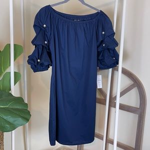 Sam and Jess off shoulder shift dress